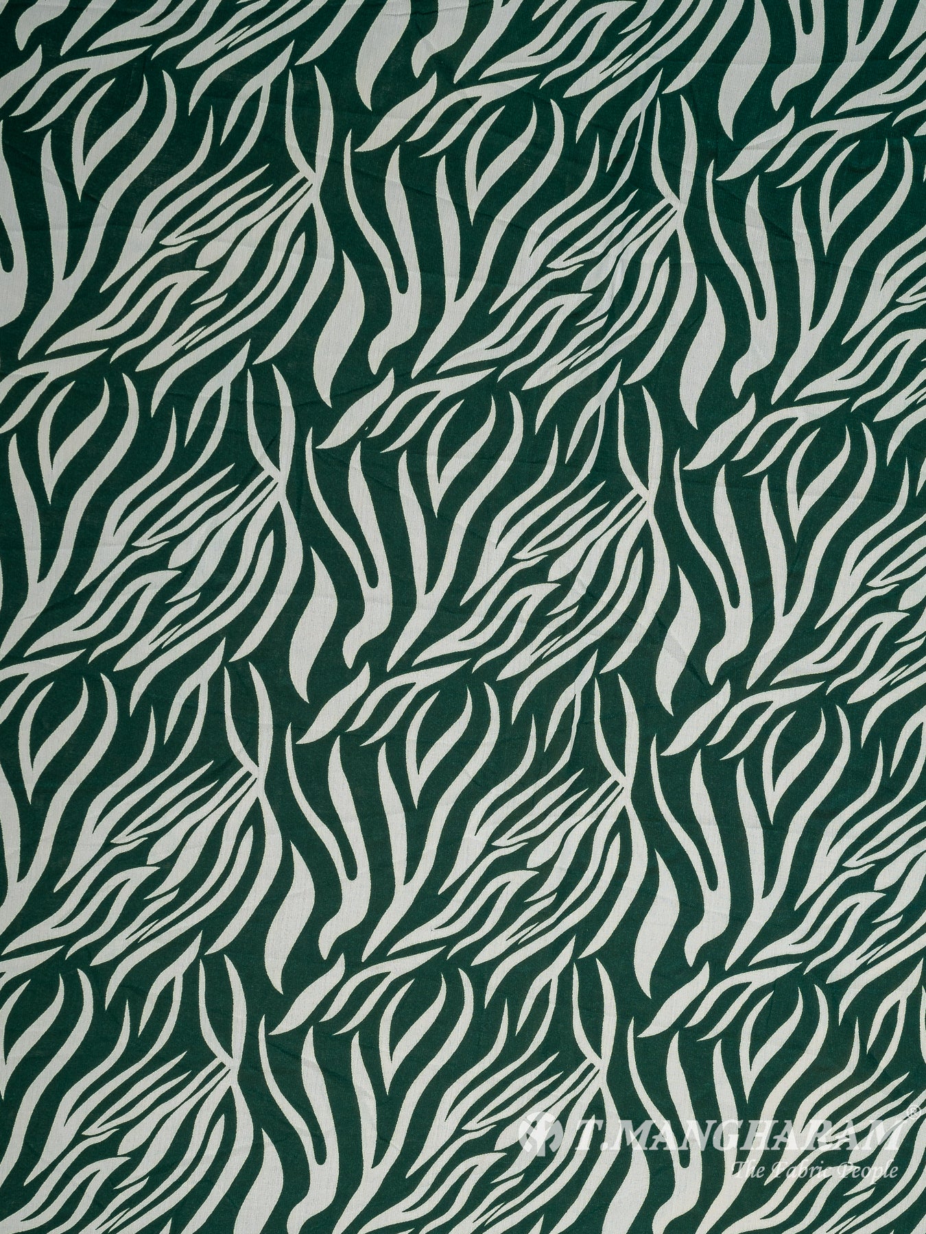 Green Crepe Fabric - EA3109 view-3