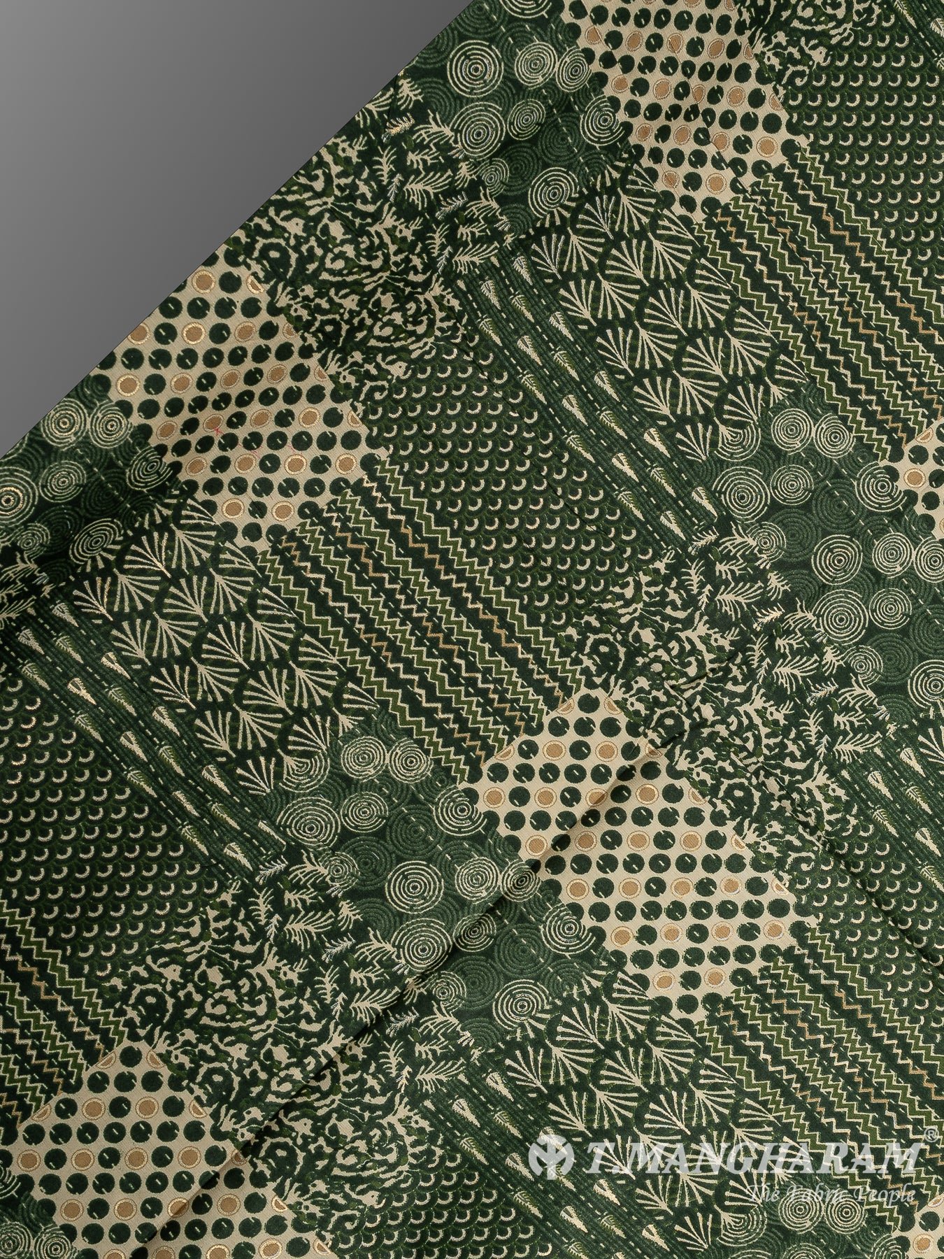 Green Cotton Fabric - EA3817 view-2