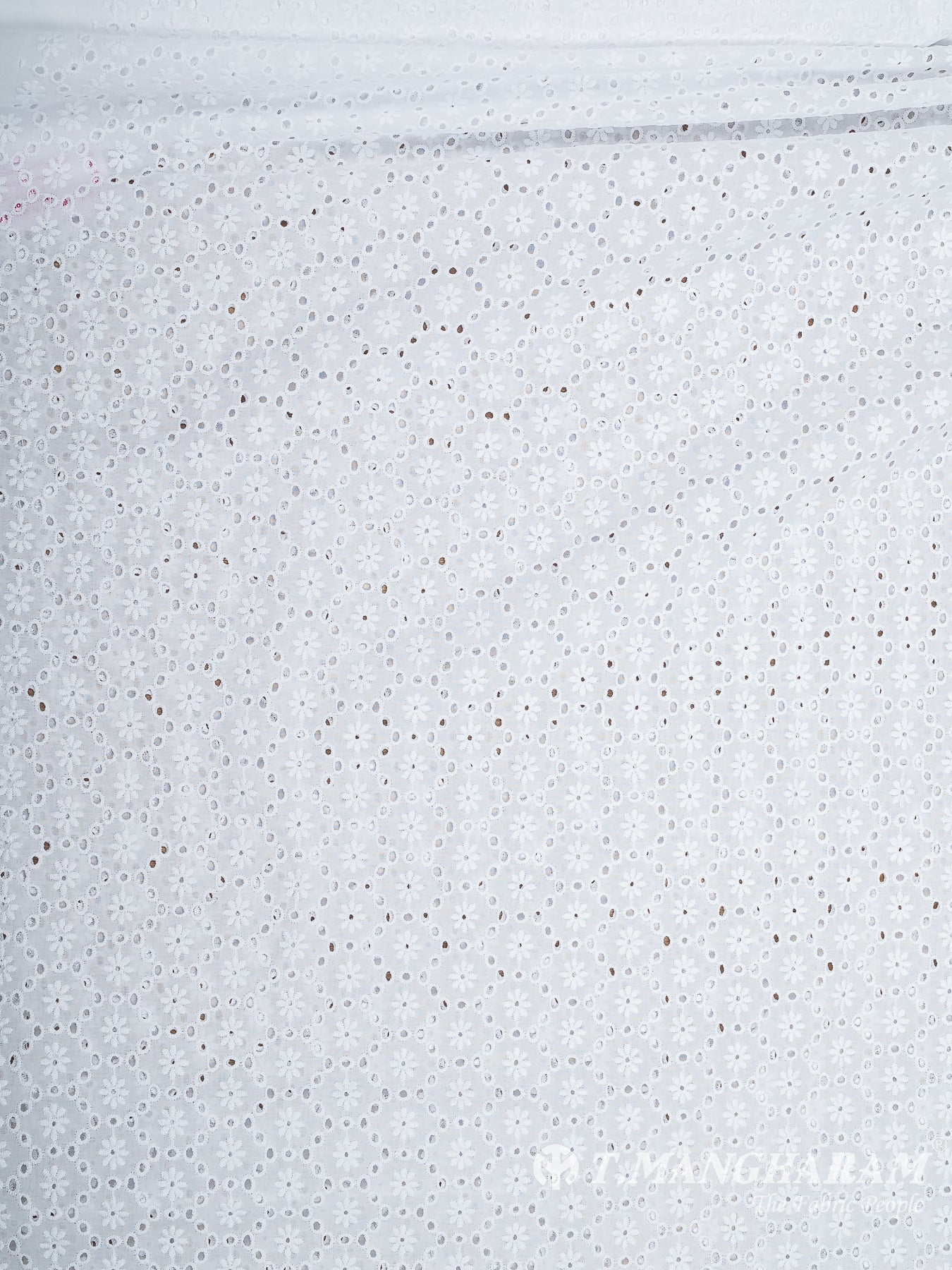 White Hakoba Cotton Embroidery Fabric - EB9056
