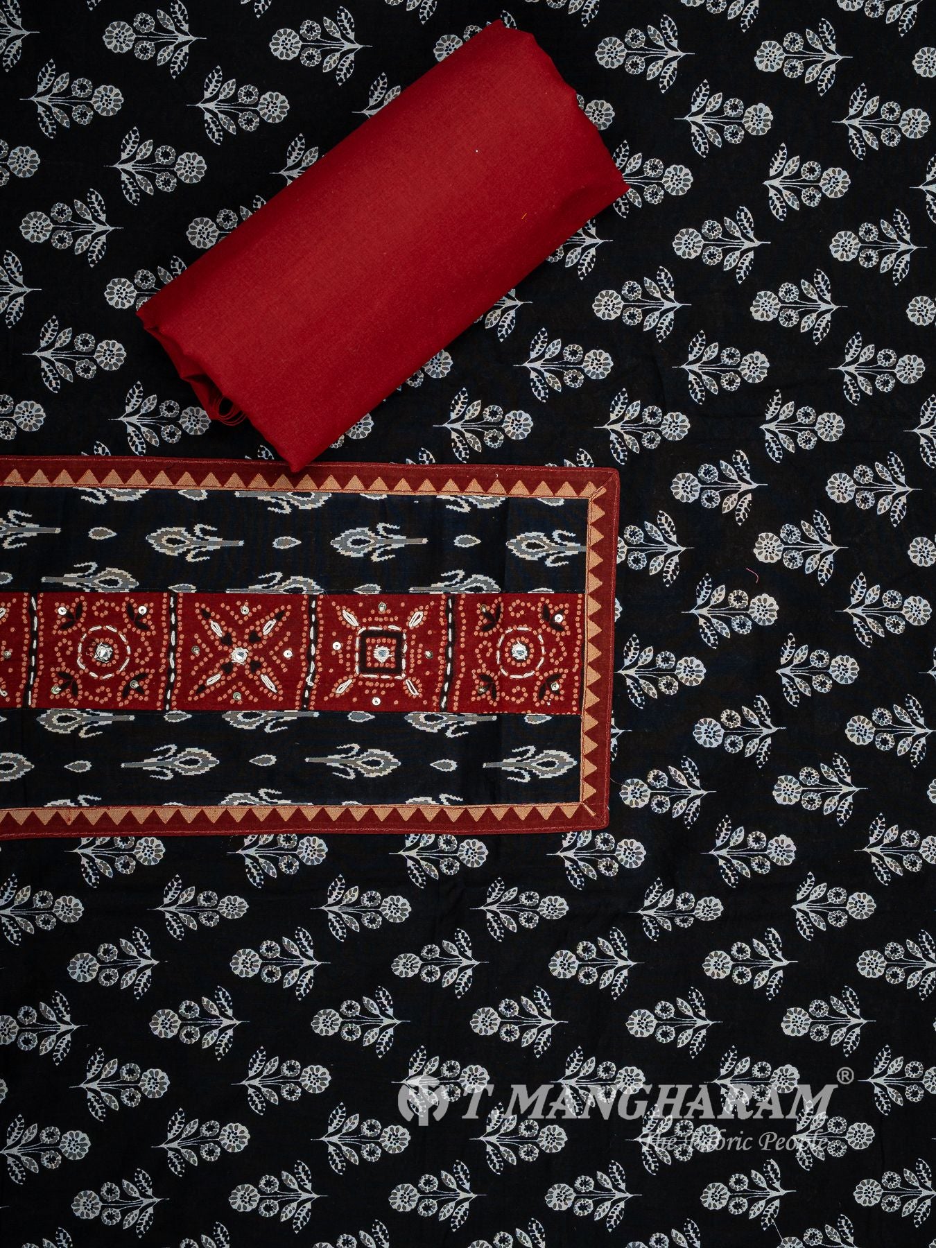 Black Cotton Chudidhar Fabric Set