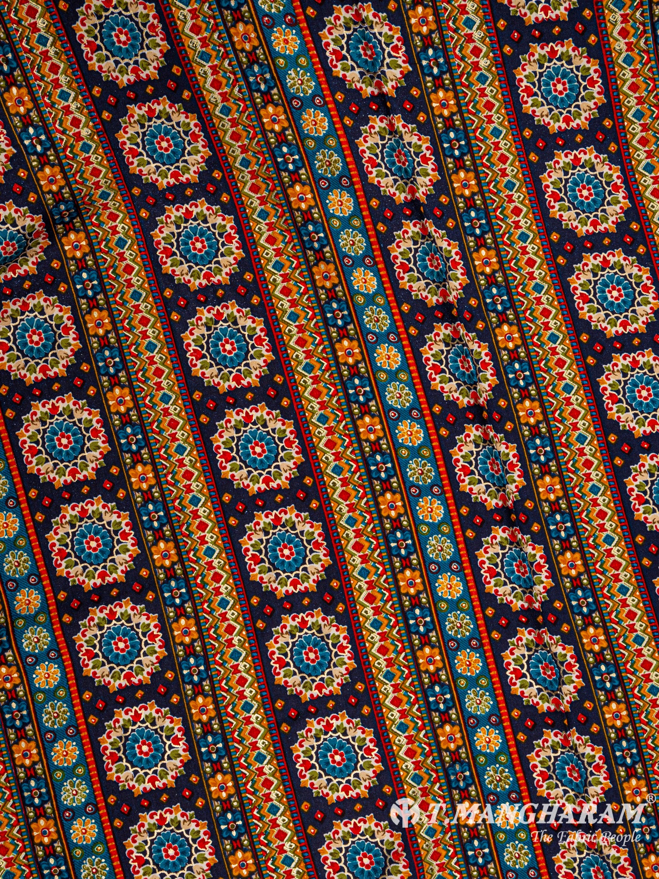 Black Rayon Cotton Fabric - EC4952 view-3