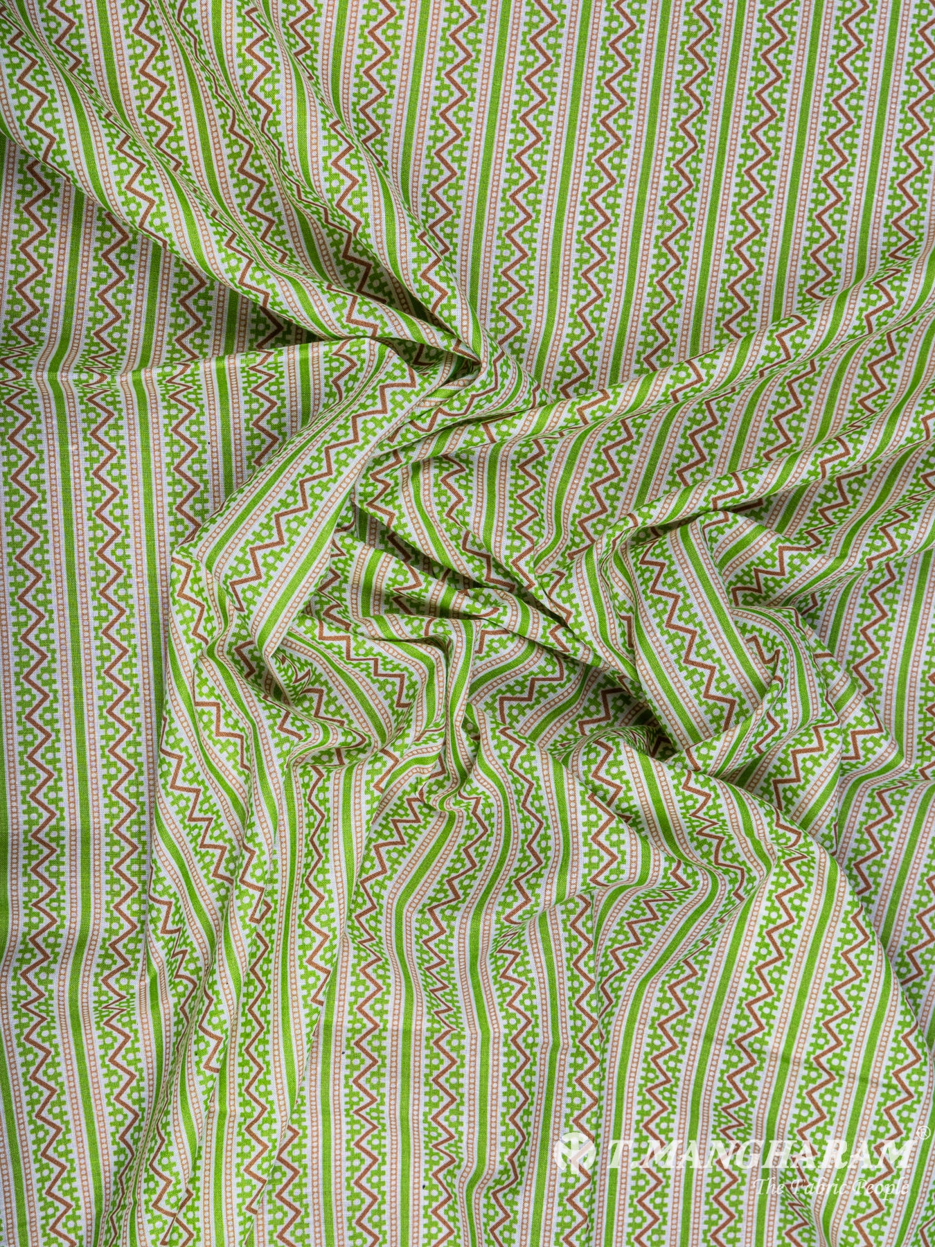 Green Cotton Fabric - EC5957 view-4