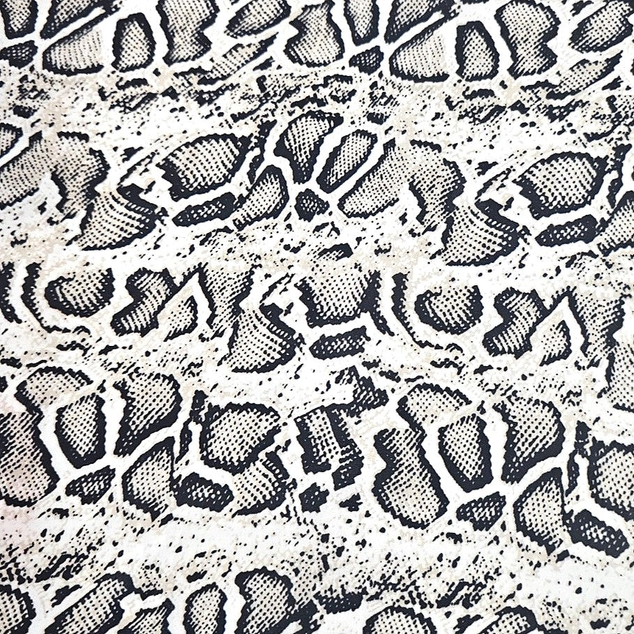 Off White Animal Print Crepe Fabric - EA3964 - EA3964 - Flat fabric