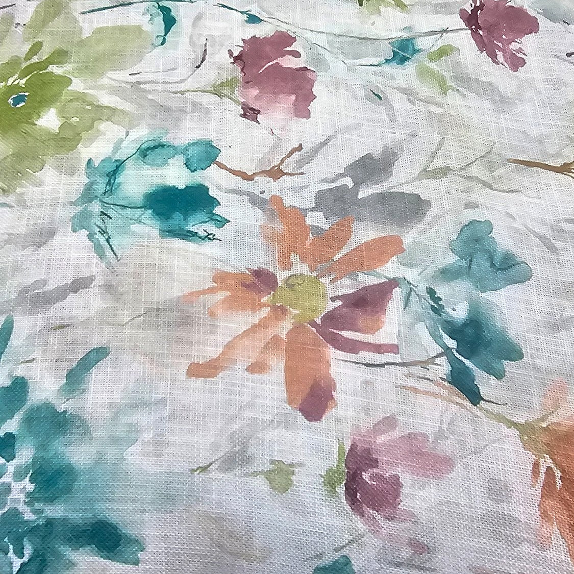 Cream Floral Linen Fabric - EA4482
