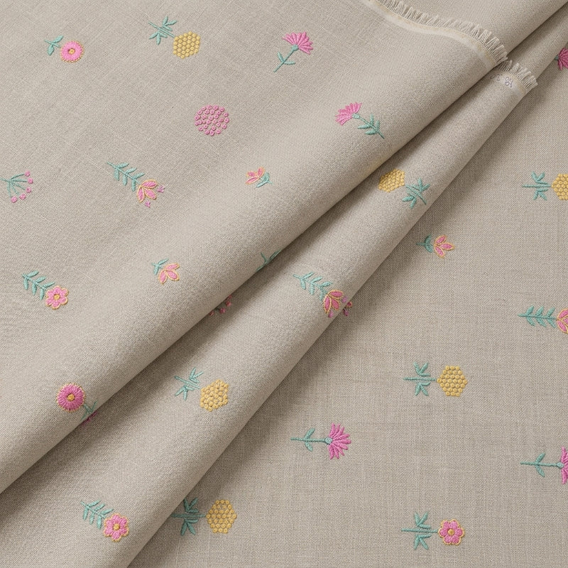 Floral Embroidery Linen Fabric - EA5015 - Folds
