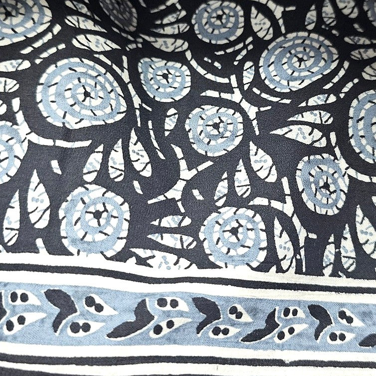 Floral Cotton Fabric - EB11191 - Flat fabric