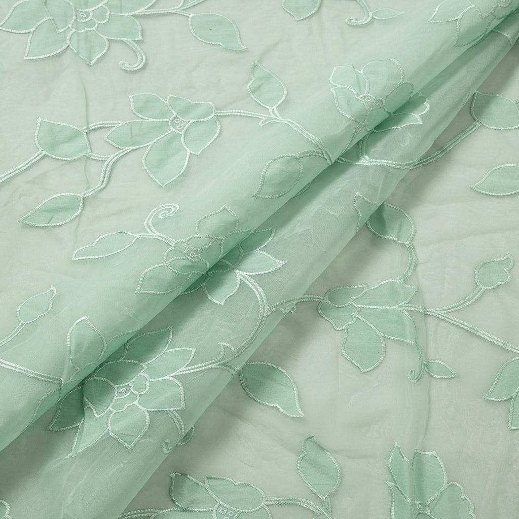 Folded Embroidery Green Embroidery Tissue Fabric
