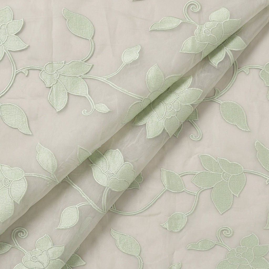 Folded Embroidery Green Embroidery Tissue Fabric