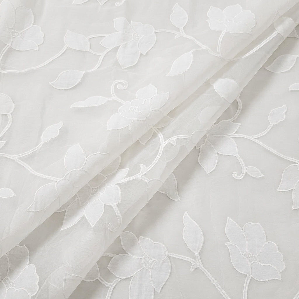 Folded Embroidery White Embroidery Tissue Fabric