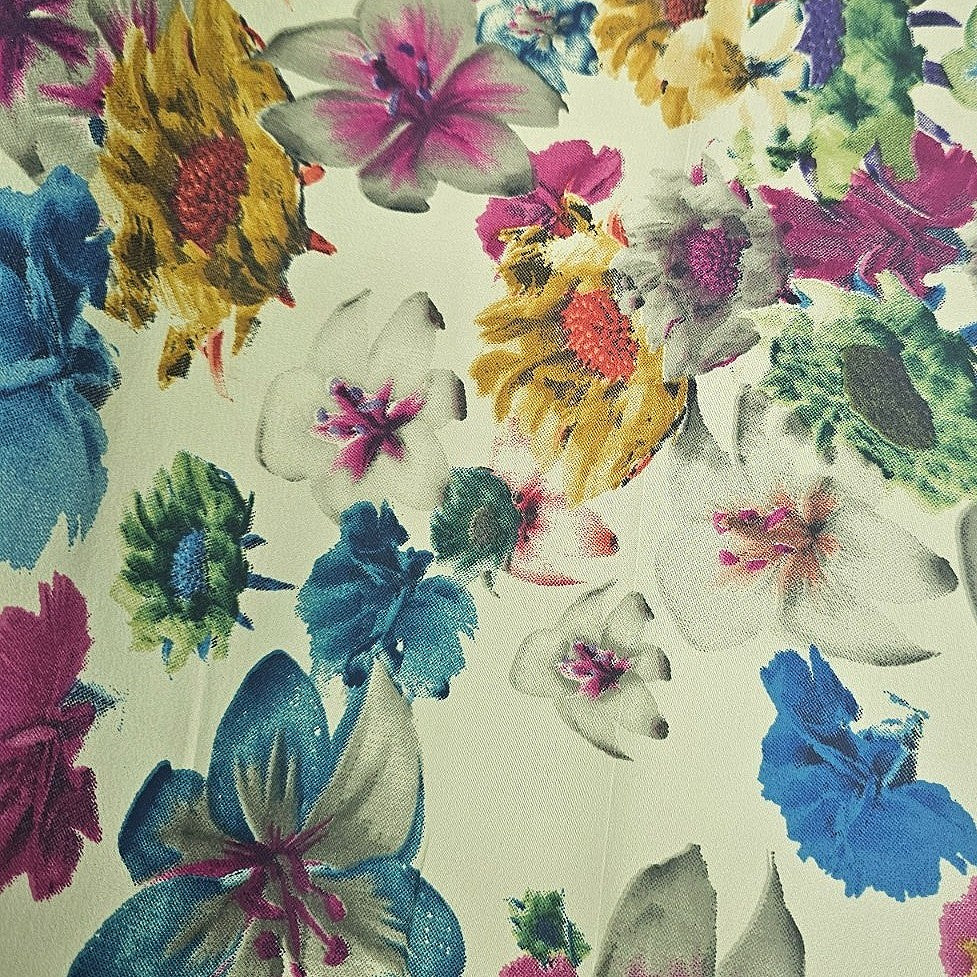 Floral Crepe Fabric - EB13553 - Flat fabric