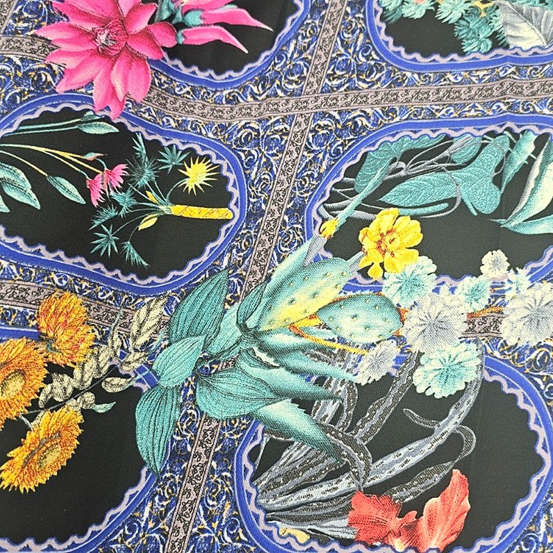 Floral Crepe Fabric - EB13557 - Flat fabric