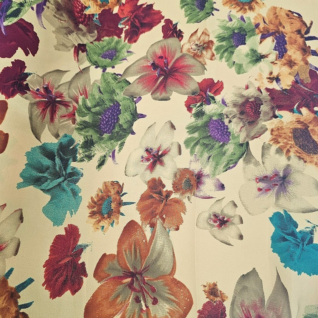 Floral Crepe Fabric - EB13564 - Flat fabric