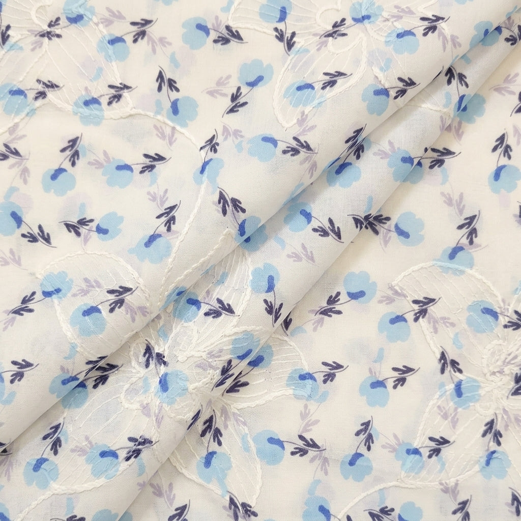 Folded Embroidery White Embroidery Cotton Fabric