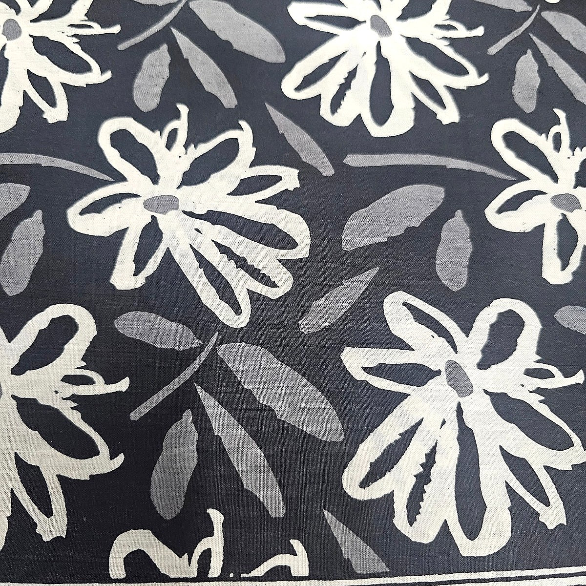 Floral Cotton Fabric - EC14341 - Flat fabric
