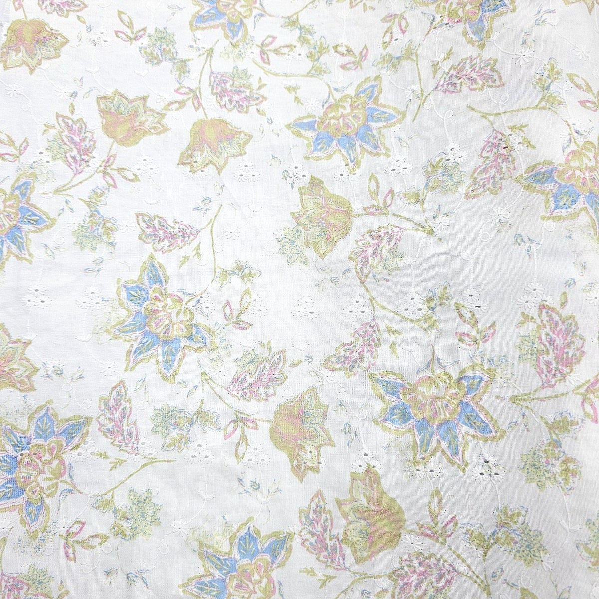 White Hakoba Cotton Fabric - EC15616 - EC15616 - Flat fabric