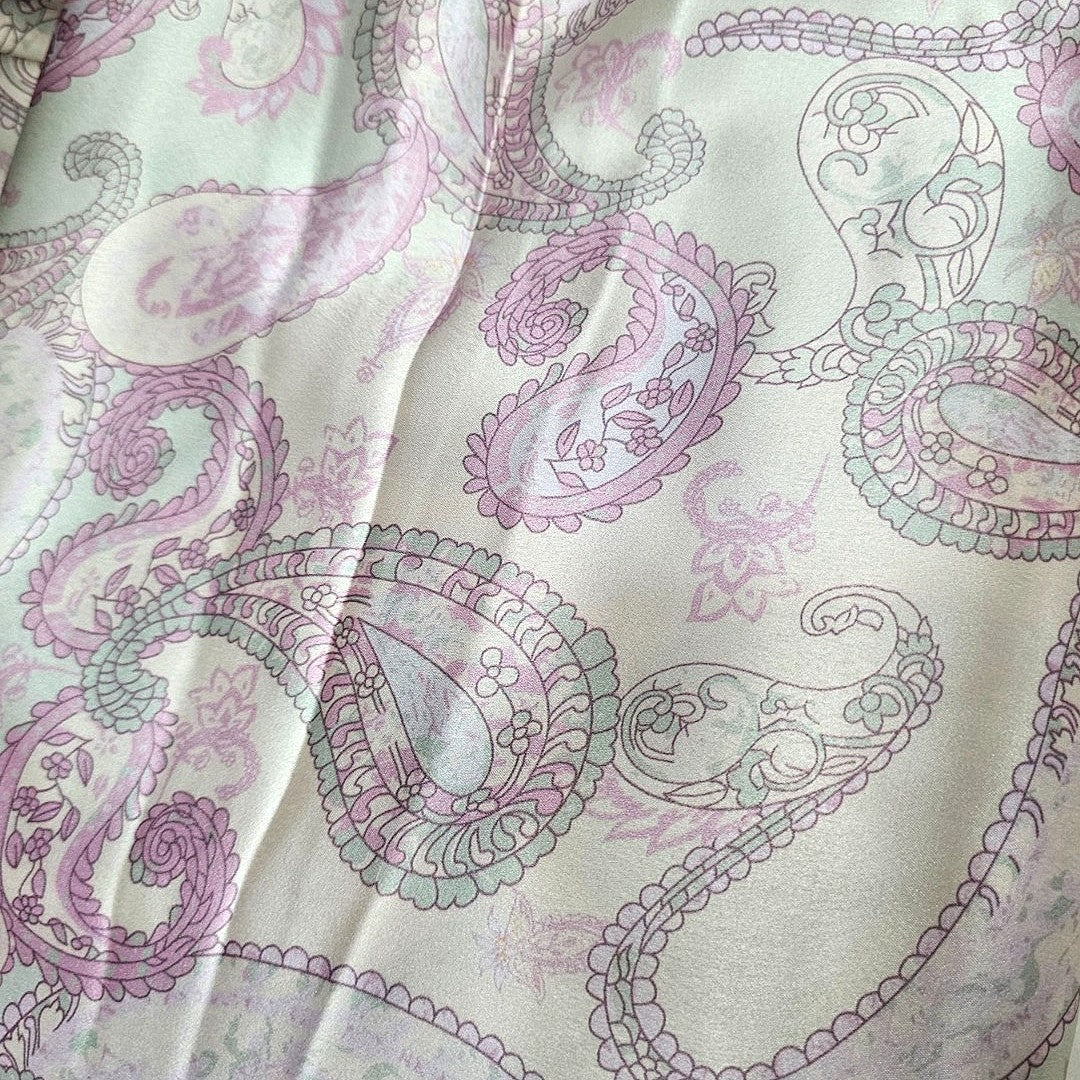 Light Green Paisley Satin Fabric - EC16465 - EC16465 - Flat fabric