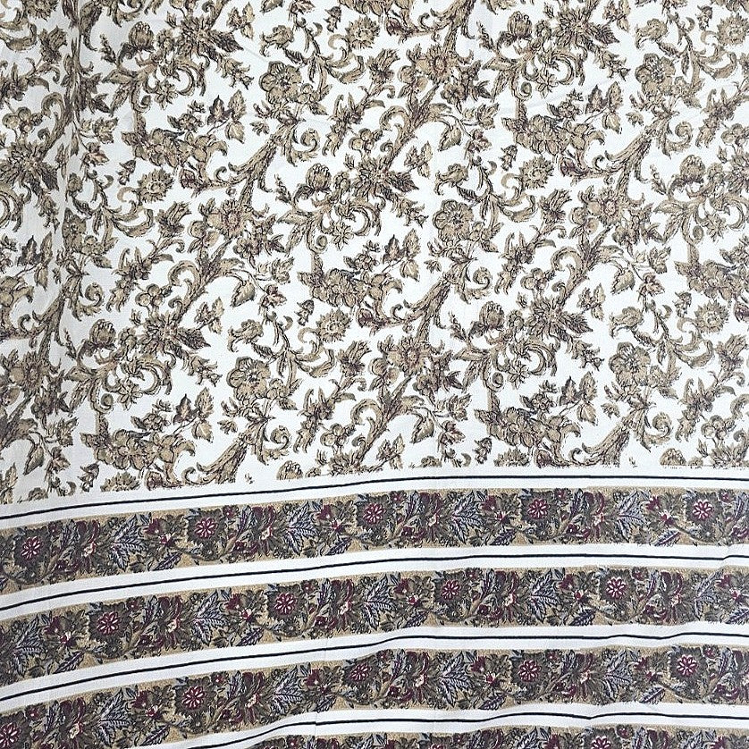 White Floral Rayon Fabric - EC16969 - EC16969 - Flat fabric