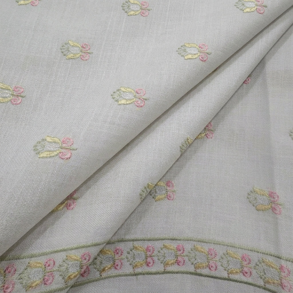 Embroidery Linen Fabric - EC17099 - folds