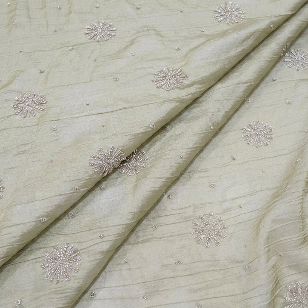 Embroidery Tissue Fabric - EC17147 - folds