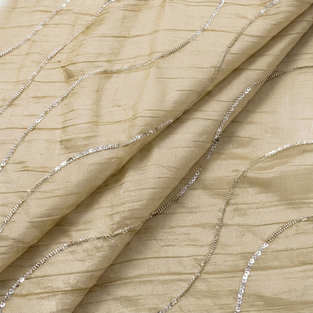 Folded Embroidery Green Embroidery Tissue Fabric