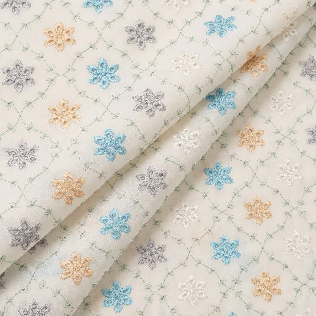 White Embroidery Cotton Fabric - EC8094 - EC8094 - folds